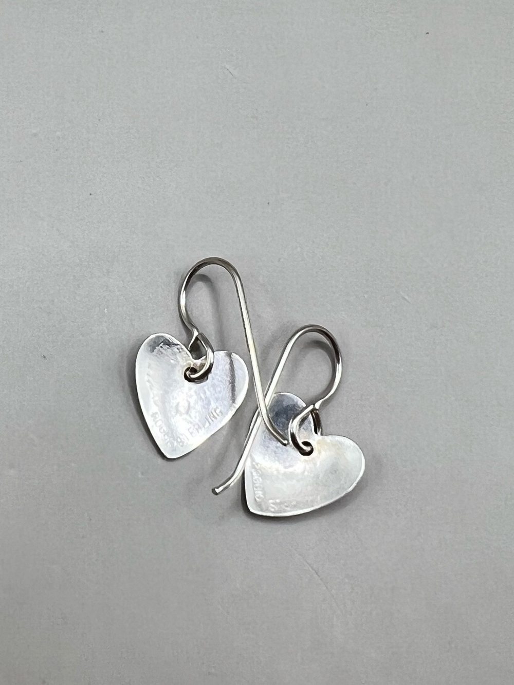 Roggio Designer Sterling Silver Stamped Heart Earrings - Picture 4 of 5